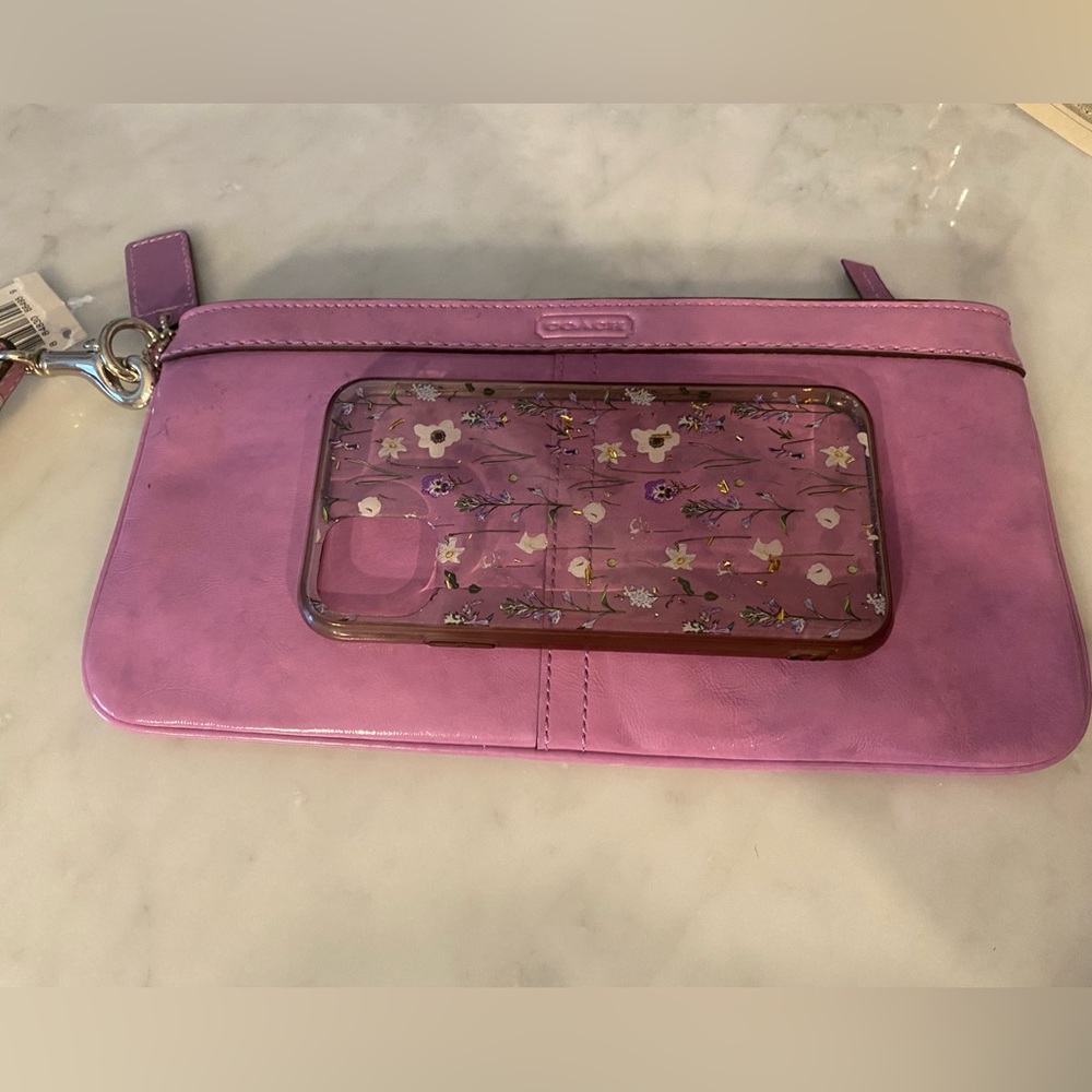 Coach clutch/ wristlet - Picture 4 of 6